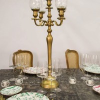 Candelabri 5 braccia oro satinato con bugie in vetro