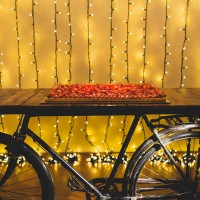 bici vintage con piano per buffet